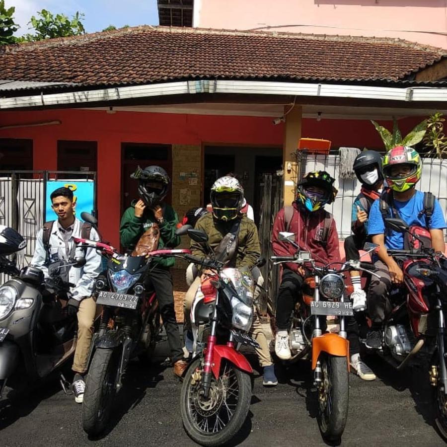Destiny House Hotell Yogyakarta Exteriör bild